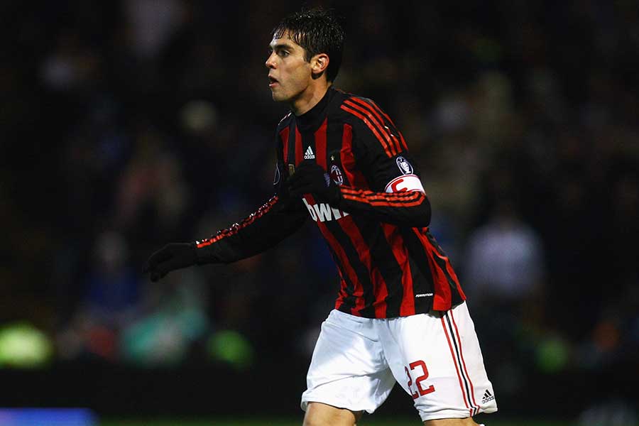 ミランの英雄カカ、監督交代の古巣に