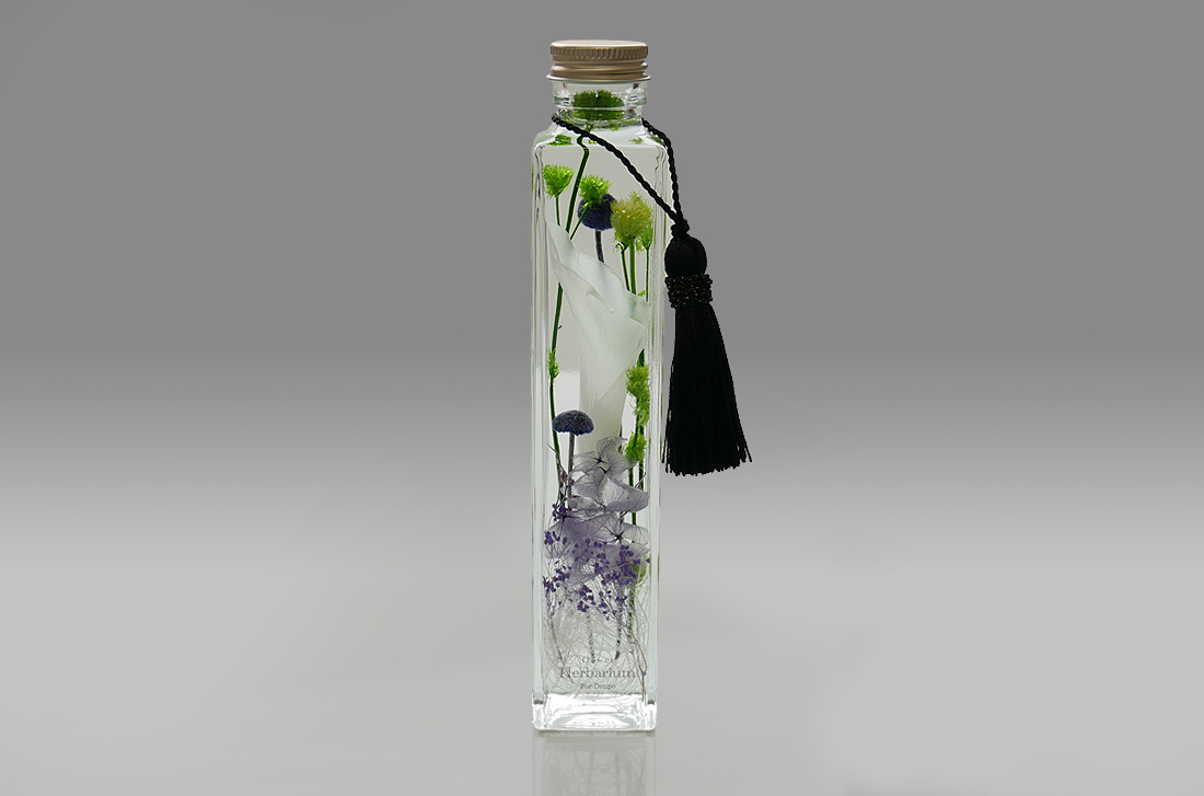 ハーバリウム 追惜｜故人を偲ぶ癒しの弔電ギフト【For-Denpo】