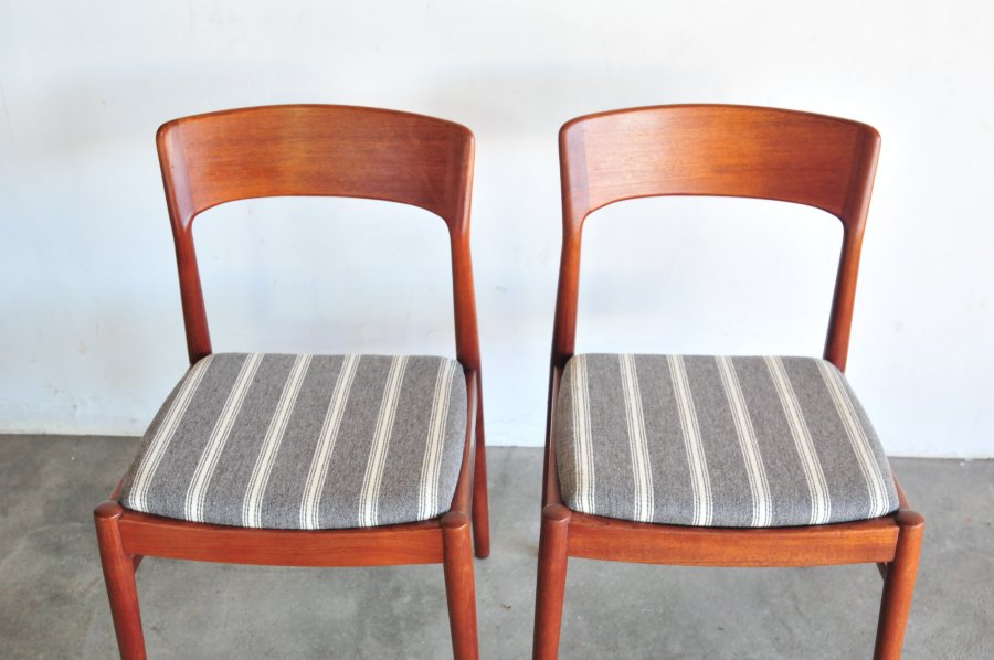 Henning Kjaernulf Model 26 Teak chair set 2脚セット 時を経ても