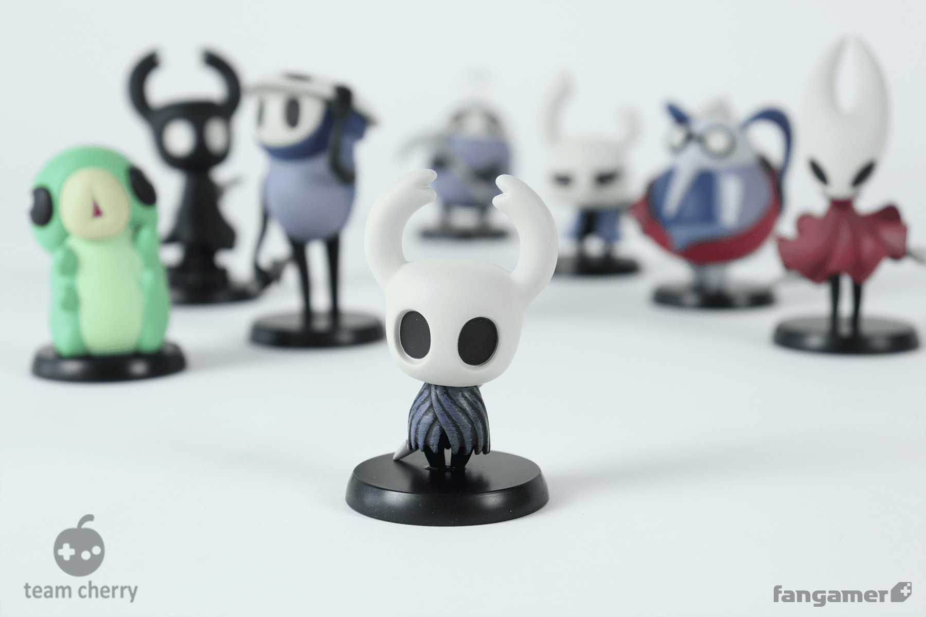Hollow Knight」－ ミニフィギュアコンボ - Fangamer Japan