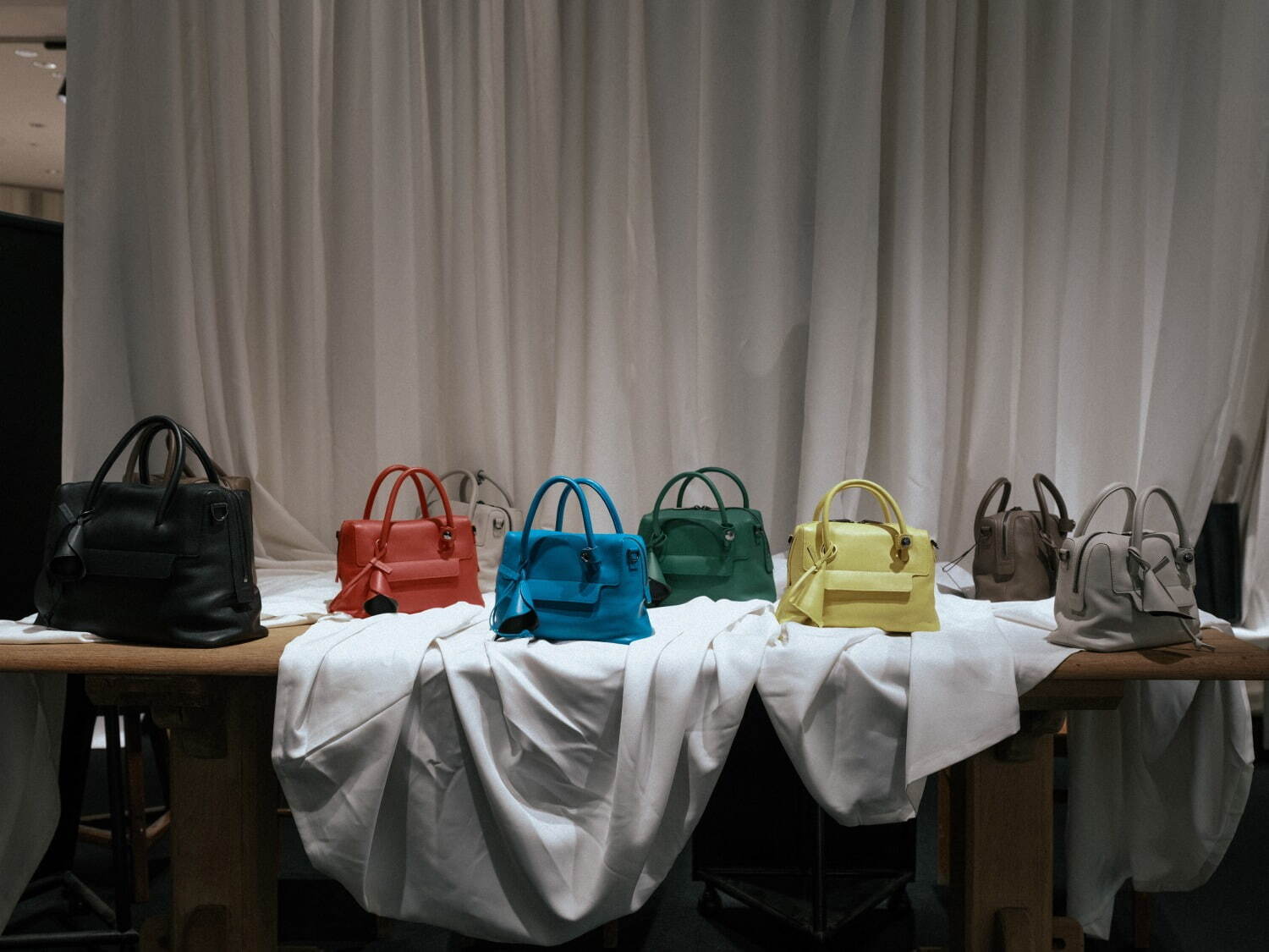 ディスコード ヨウジヤマモトのアイコンバッグを“リメイク・再構築