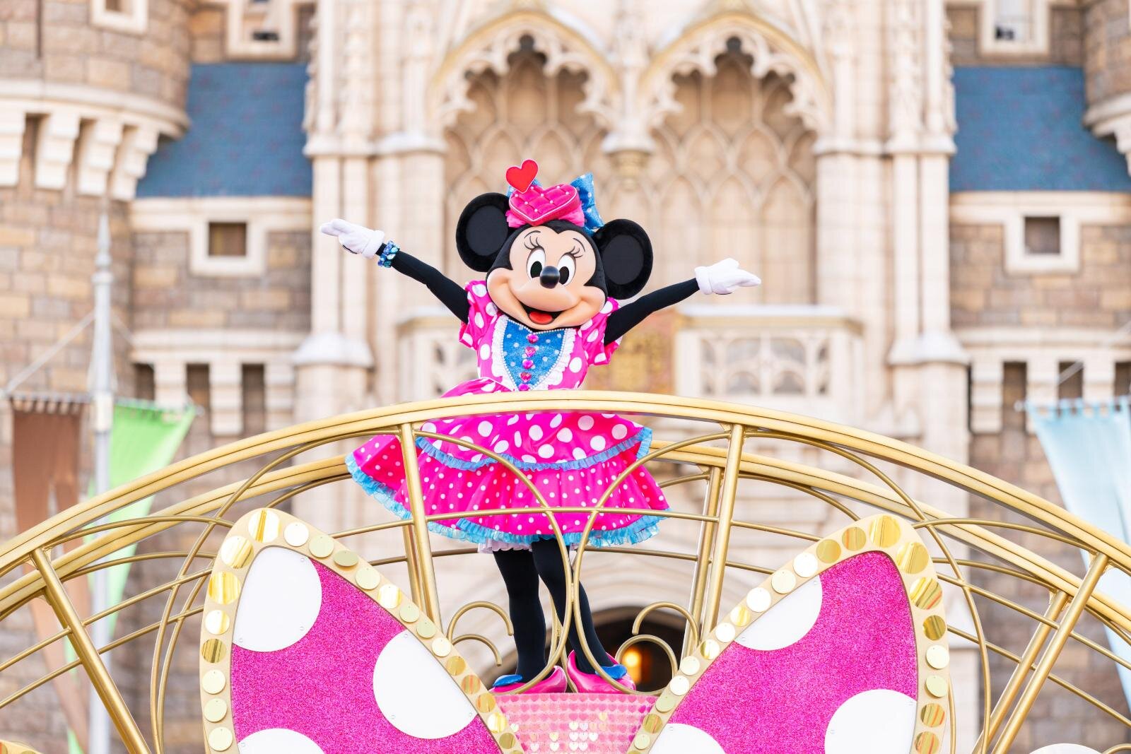 東京ディズニーランド「ミニーのファンダーランド」パークがミニーの