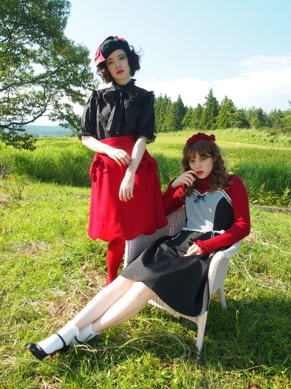 シャーリーテンプルの”オトナ服”18年秋、ドーナツ＆ジャム瓶柄の