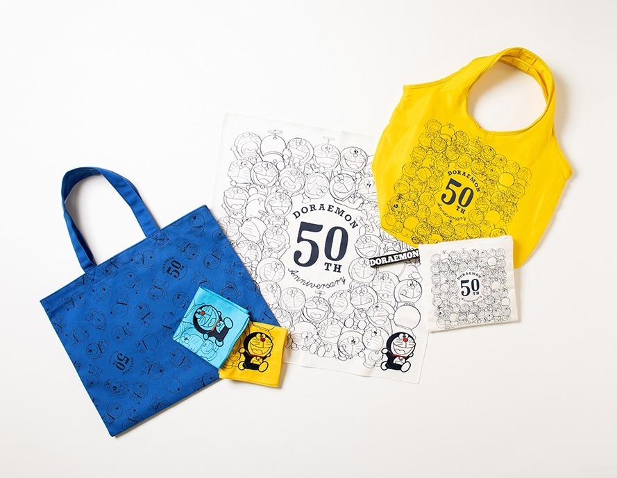 ドラえもん」50周年記念グッズ、ハンカチやトートバッグなど