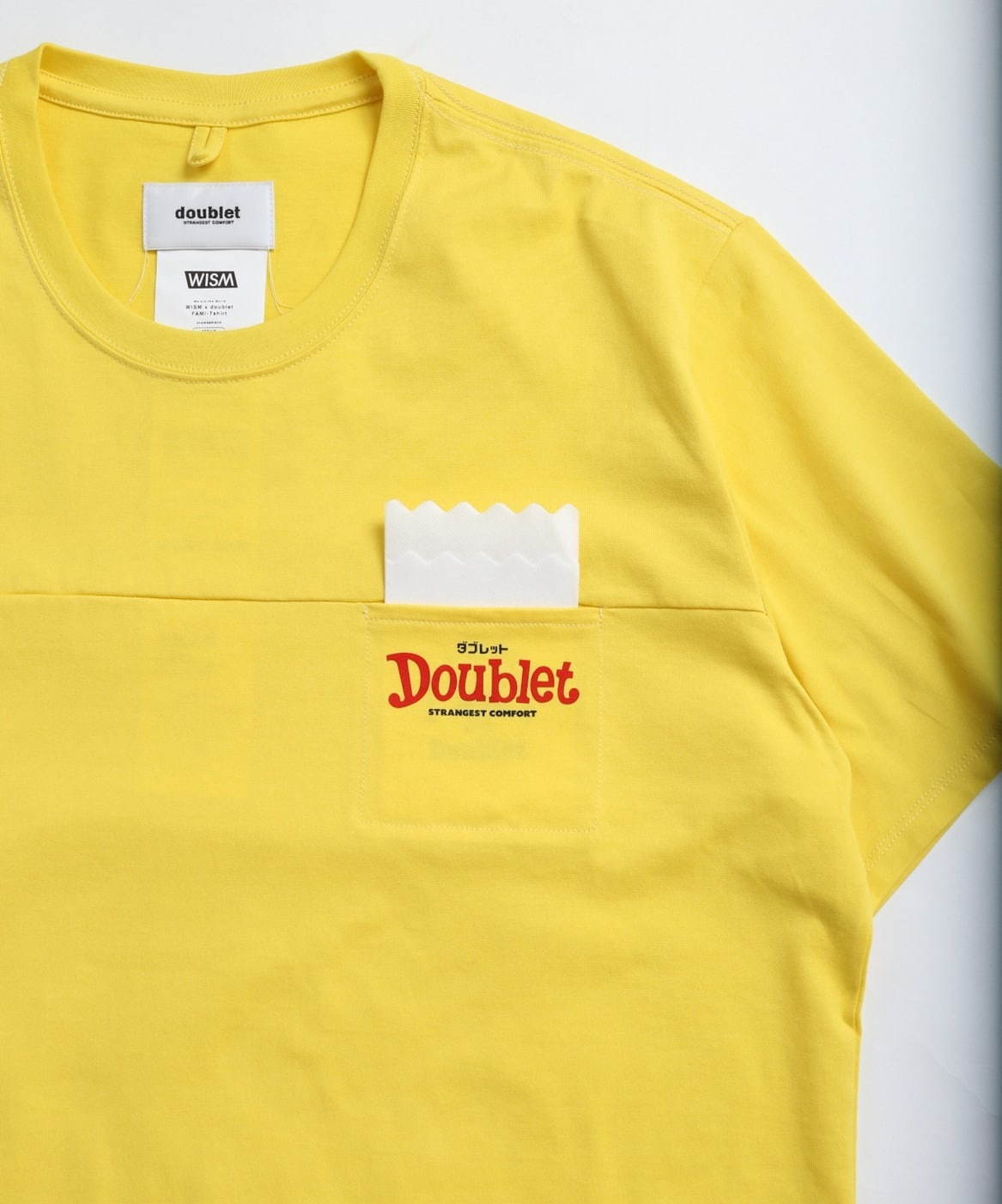 ダブレット×ウィズム“ファミレス”ユニフォーム風Tシャツ、紙ナプキン風