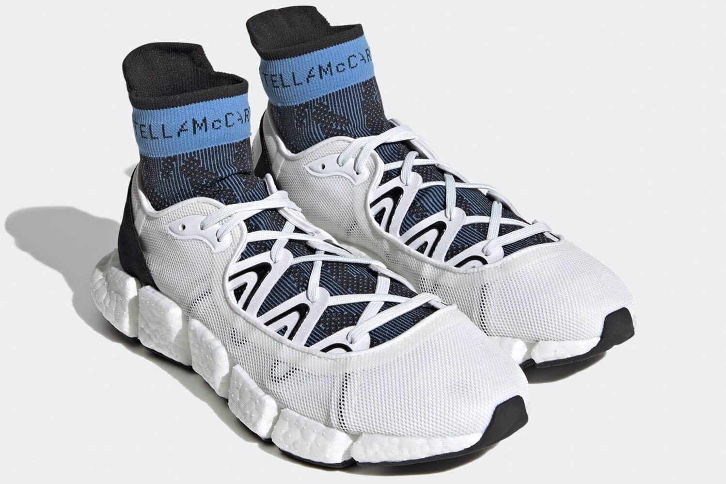 アディダス バイ ステラ・マッカートニー新作“水陸両用”3WAYスニーカー