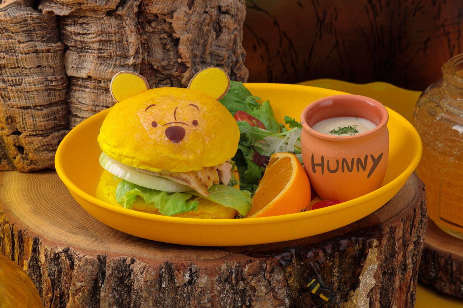 ディズニー「くまのプーさん」の“はちみつカフェ”が大阪・心斎橋に限定