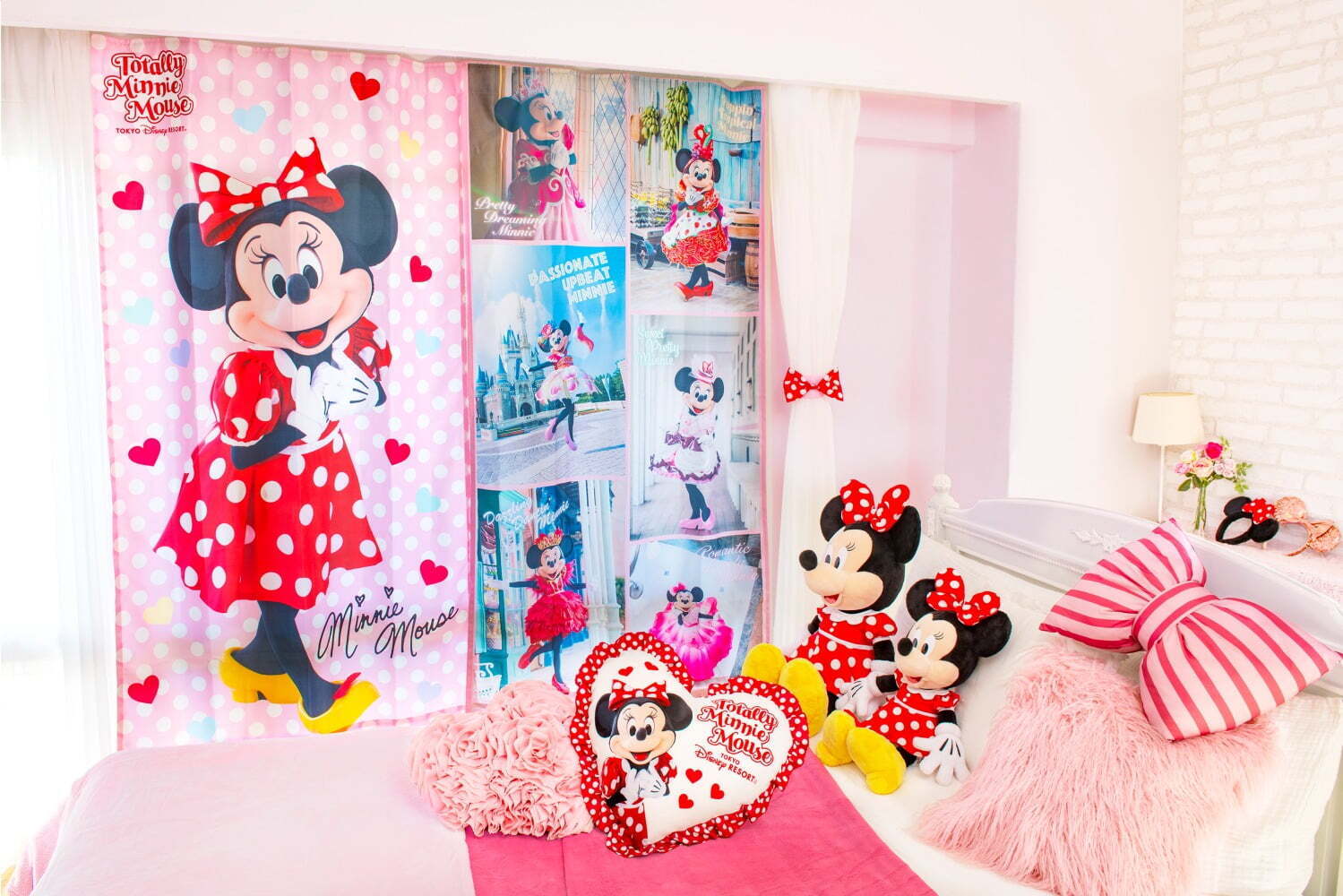 東京ディズニーリゾート“ミニーマウス”限定グッズ、桜モチーフの