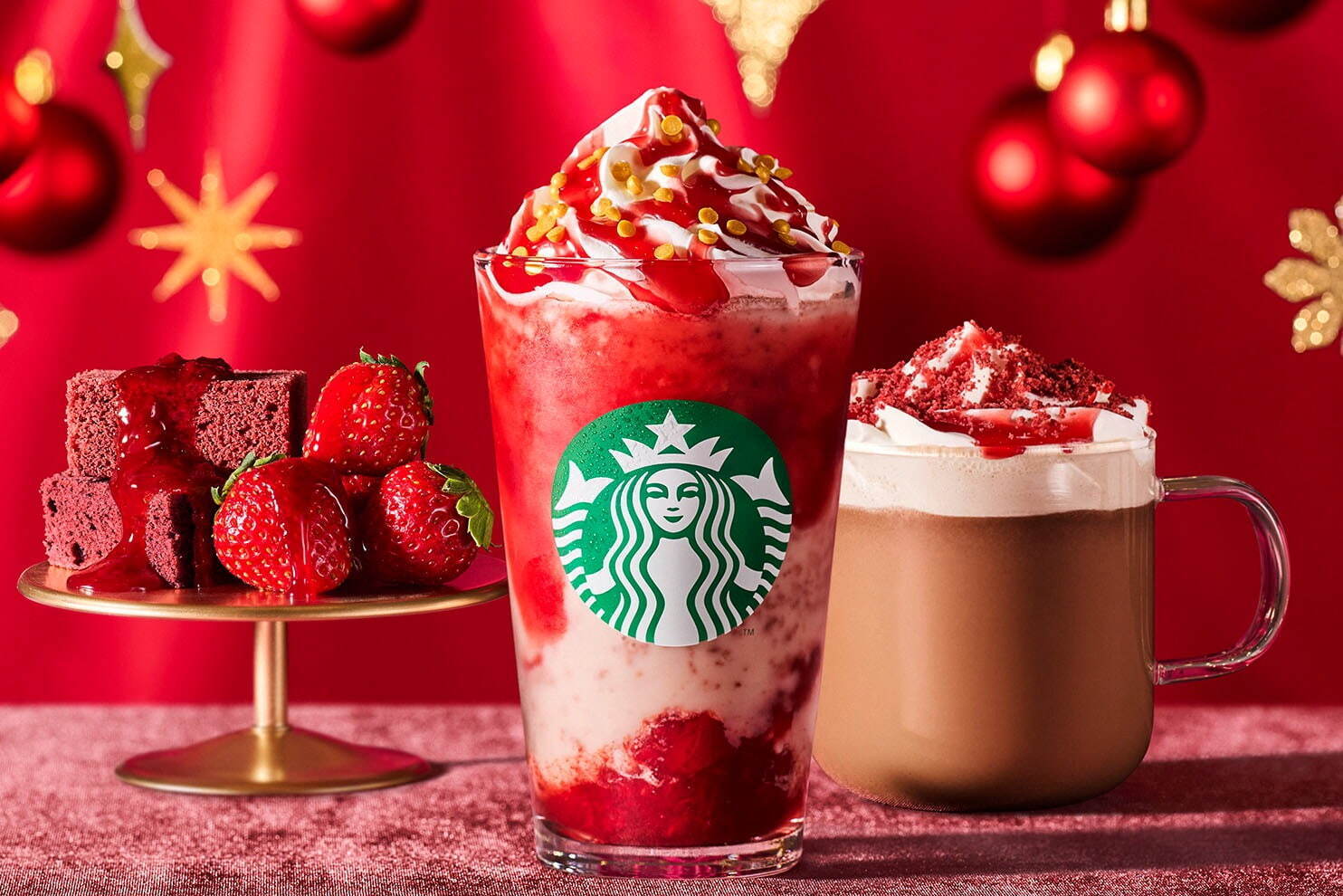 スターバックスのクリスマス限定「ストロベリー ＆ ベルベット