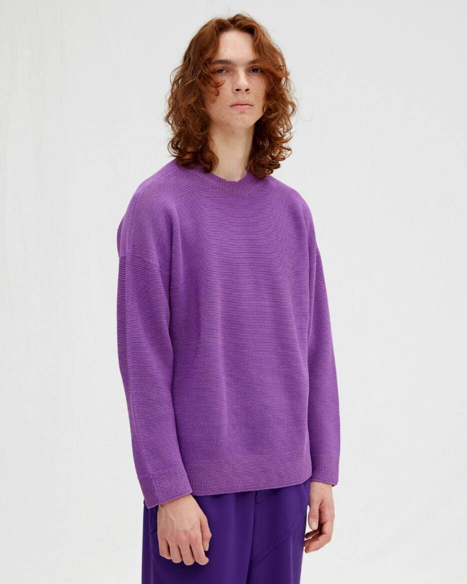 イッセイ ミヤケの「アイム メン」ウールや和紙を研究したテキスタイル