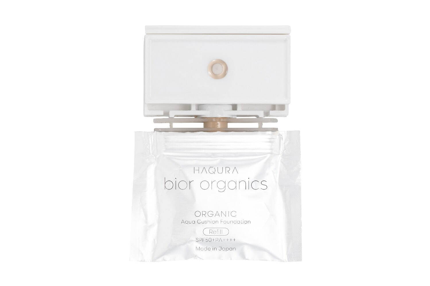 ビオール オーガニクスの新クッションファンデ、“理想の肌色に導く