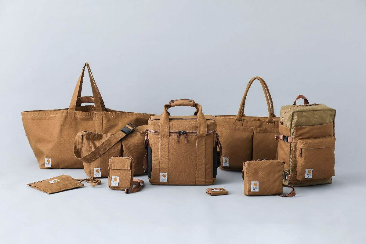 カーハート×ラミダスのコラボバッグ、“ダックキャンバス生地”のDJ