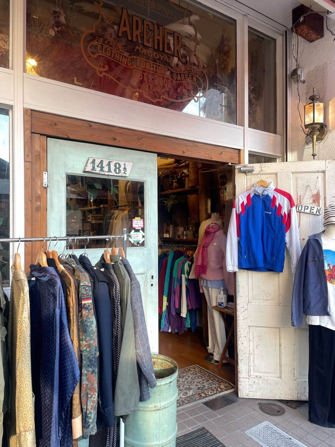 湘南T-SITEに個性的な“古着屋”が集結、ヴィンテージアクセサリーや雑貨