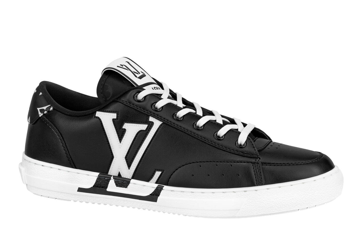 ルイ・ヴィトン新作メンズスニーカー、“LV イニシャル入り”メッシュ