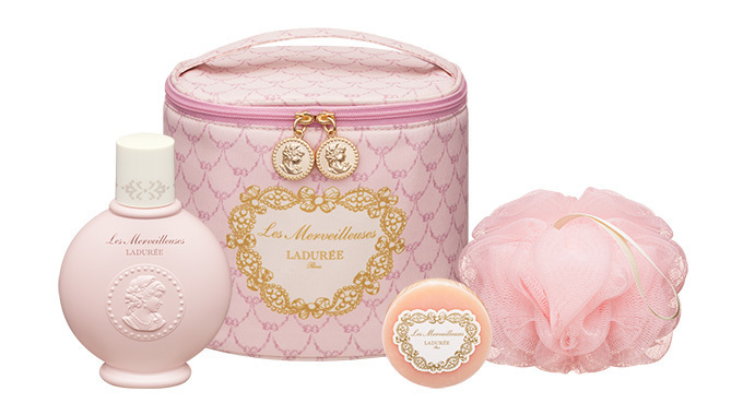 レ・メルヴェイユーズ ラデュレ初のボディケアコフレ、ローズが香る