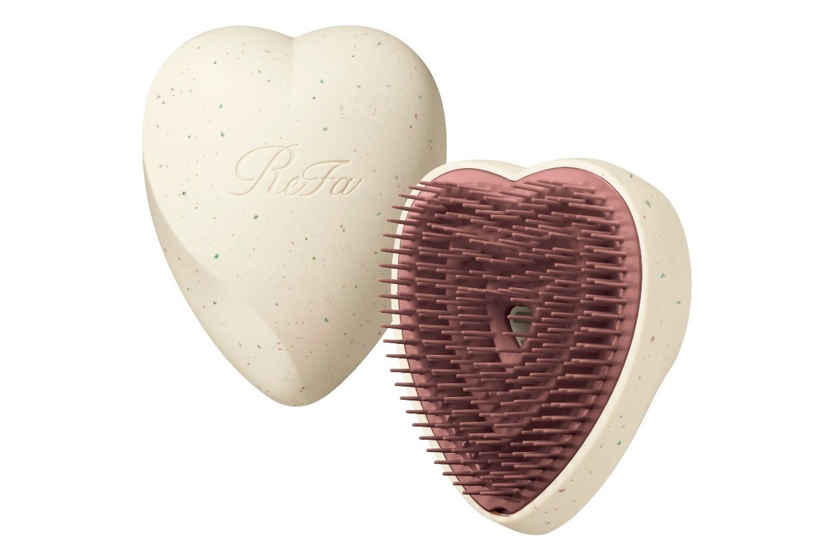 リファの人気ヘアケア「ハートブラシ」限定カラー、ウォームホワイト