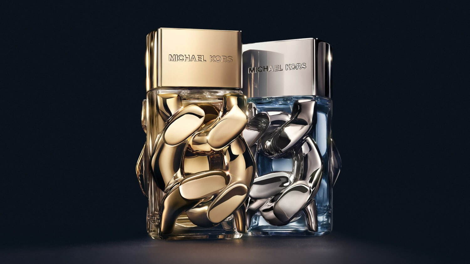 マイケル・コース2024年冬フレグランス、“チェーンリンク”モチーフの