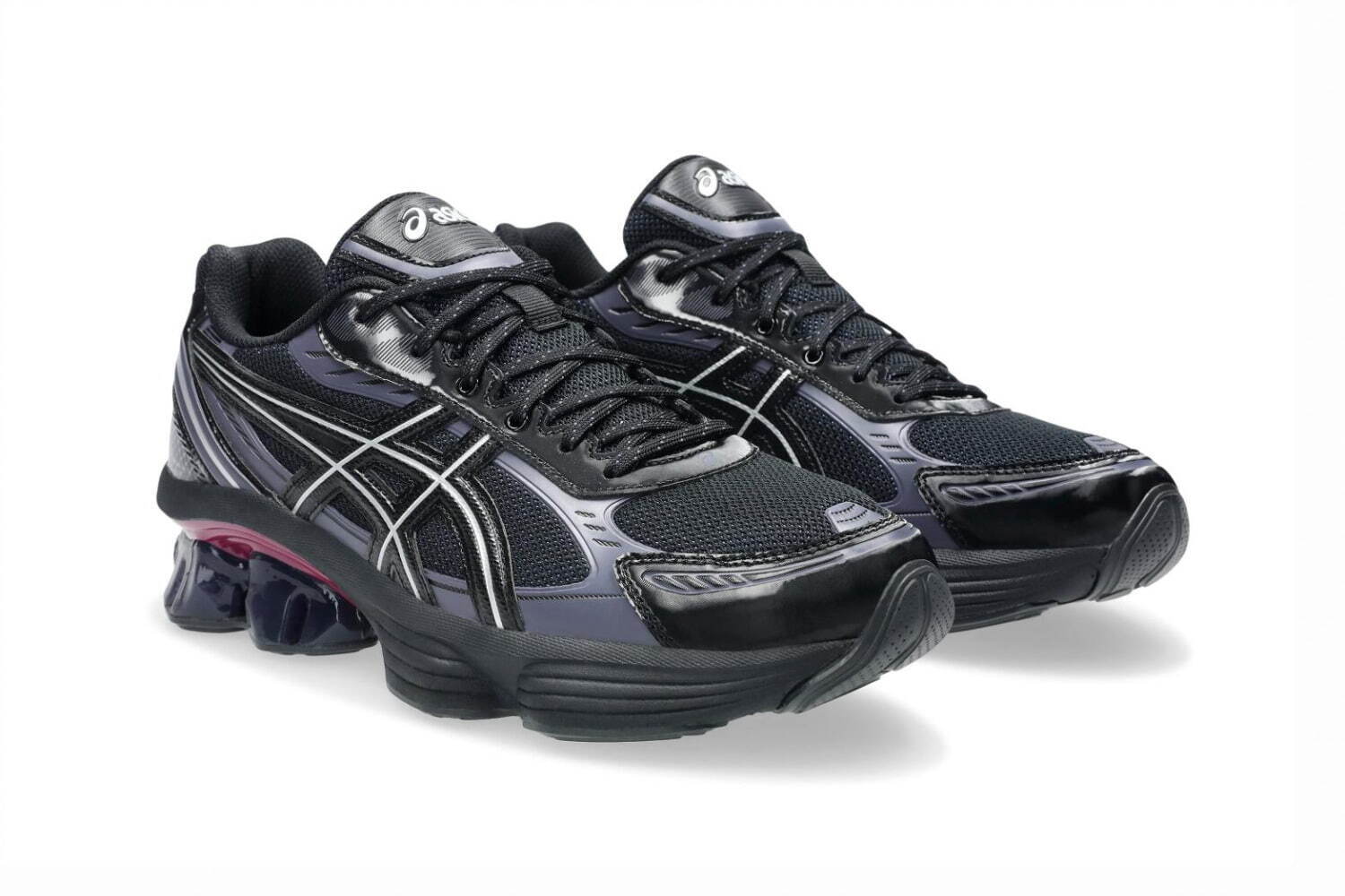 アシックスのスニーカー「ゲルキネティック フルーエント」黒ベースに