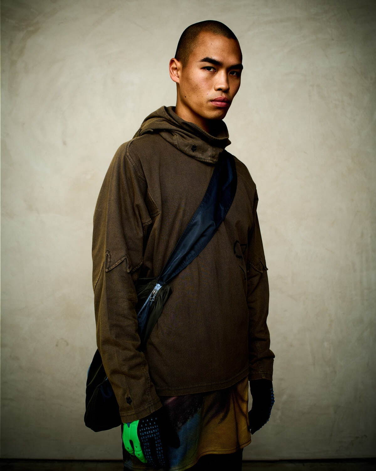 キコ・コスタディノフ×フォックス ラボ、“砂漠＆壁画”グラフィックの