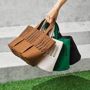 グッド グッズ イッセイ ミヤケ「モッコ トート」バッグ、機能的な