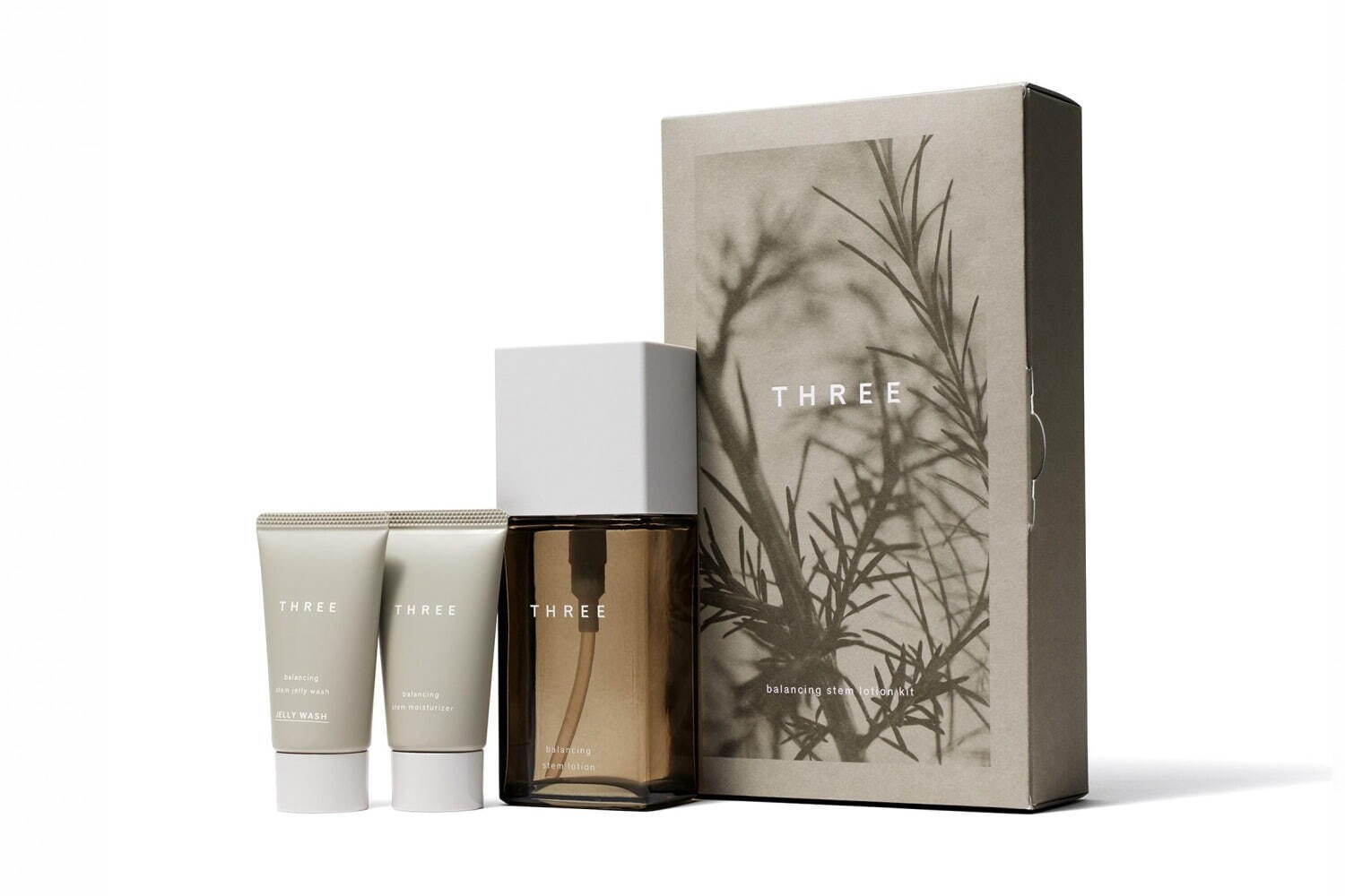 THREE「バランシング」24年秋スキンケア、“植物の恵み”保湿化粧水の