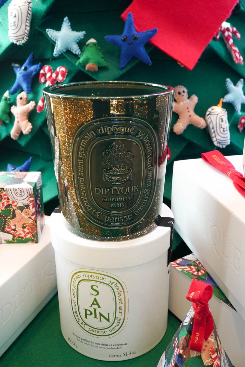 ディプティック24年クリスマスコフレ第3弾、“モミの木香る”ビッグ