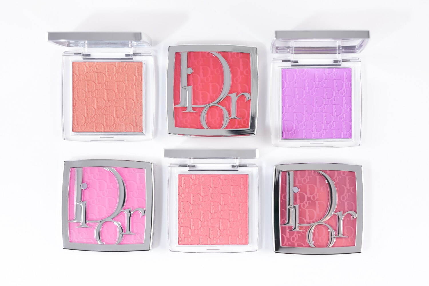 ディオール25年秋コスメ“自分だけのカラーに変化”パウダー チーク