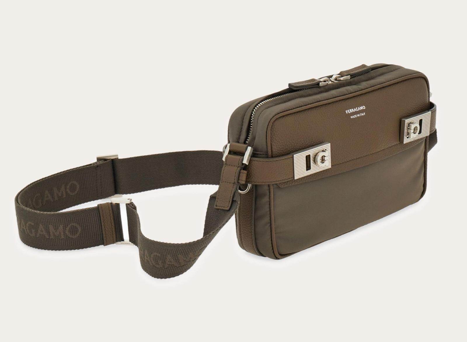 フェラガモ”ナイロン×レザー”メンズバッグ、「ガンチーニ」バック