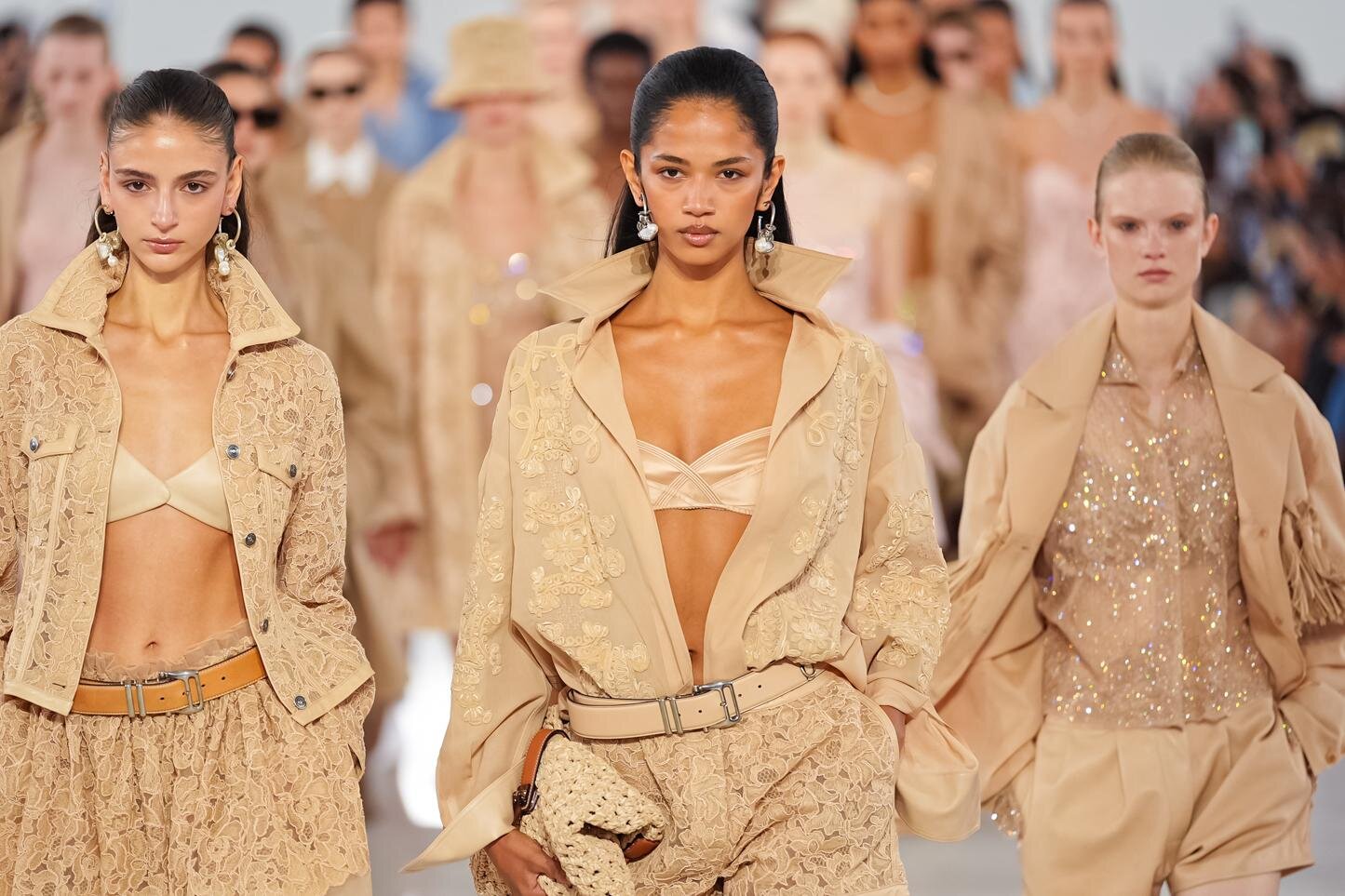 エルマンノ シェルヴィーノ(Ermanno Scervino) コレクション