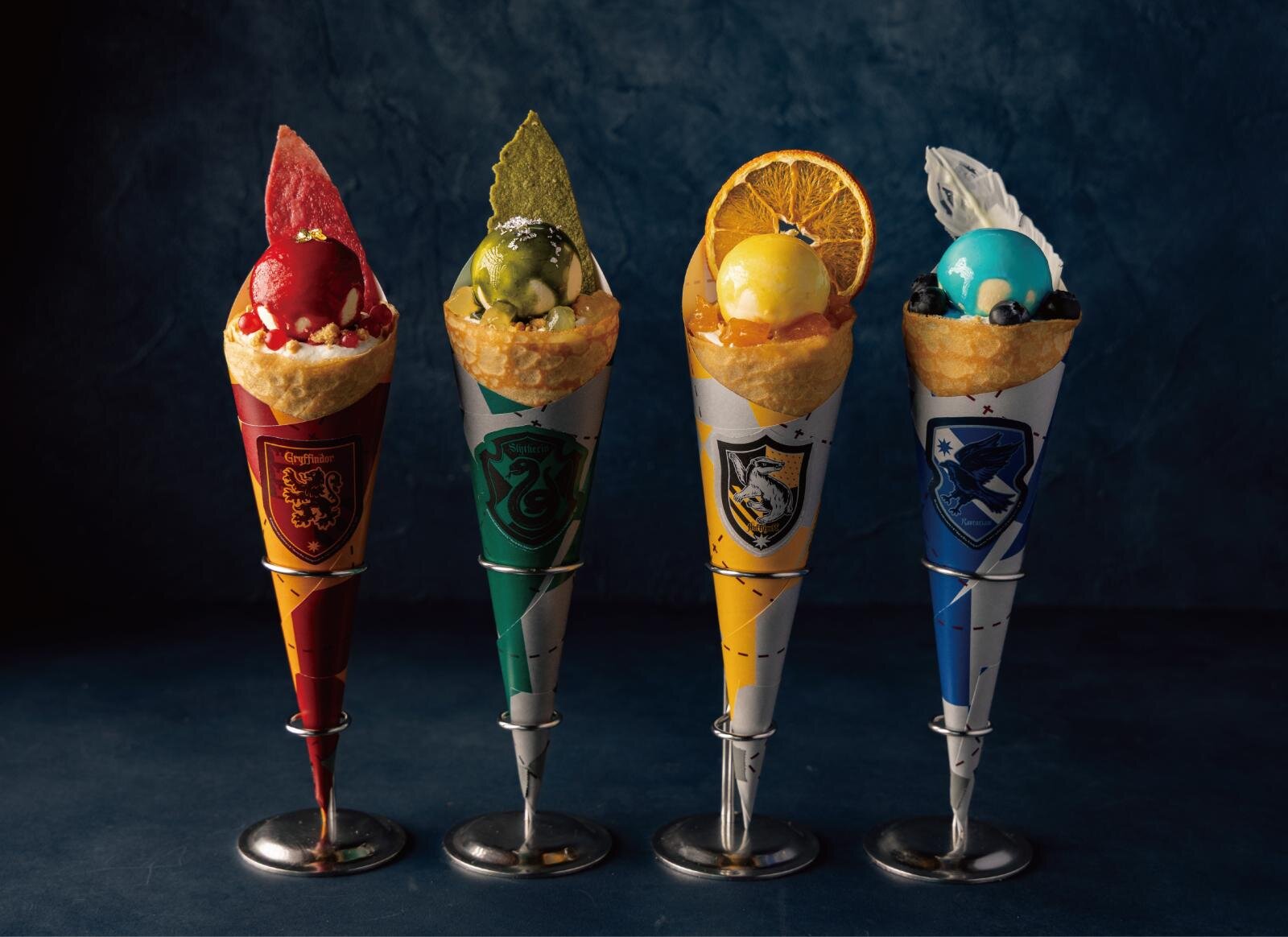 ニュウマン横浜「ハリー・ポッター」クリスマスイベント、組分け帽子