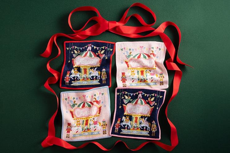 ポケモンとラブラリー バイ フェイラーのハンカチ - ピカチュウや