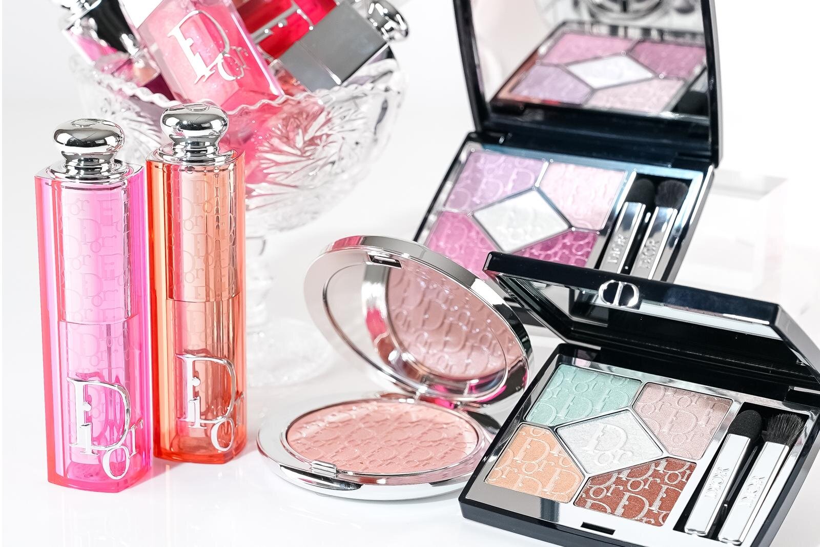 ディオールの名香「ミス ディオール」着想メイクパレット、千鳥格子柄