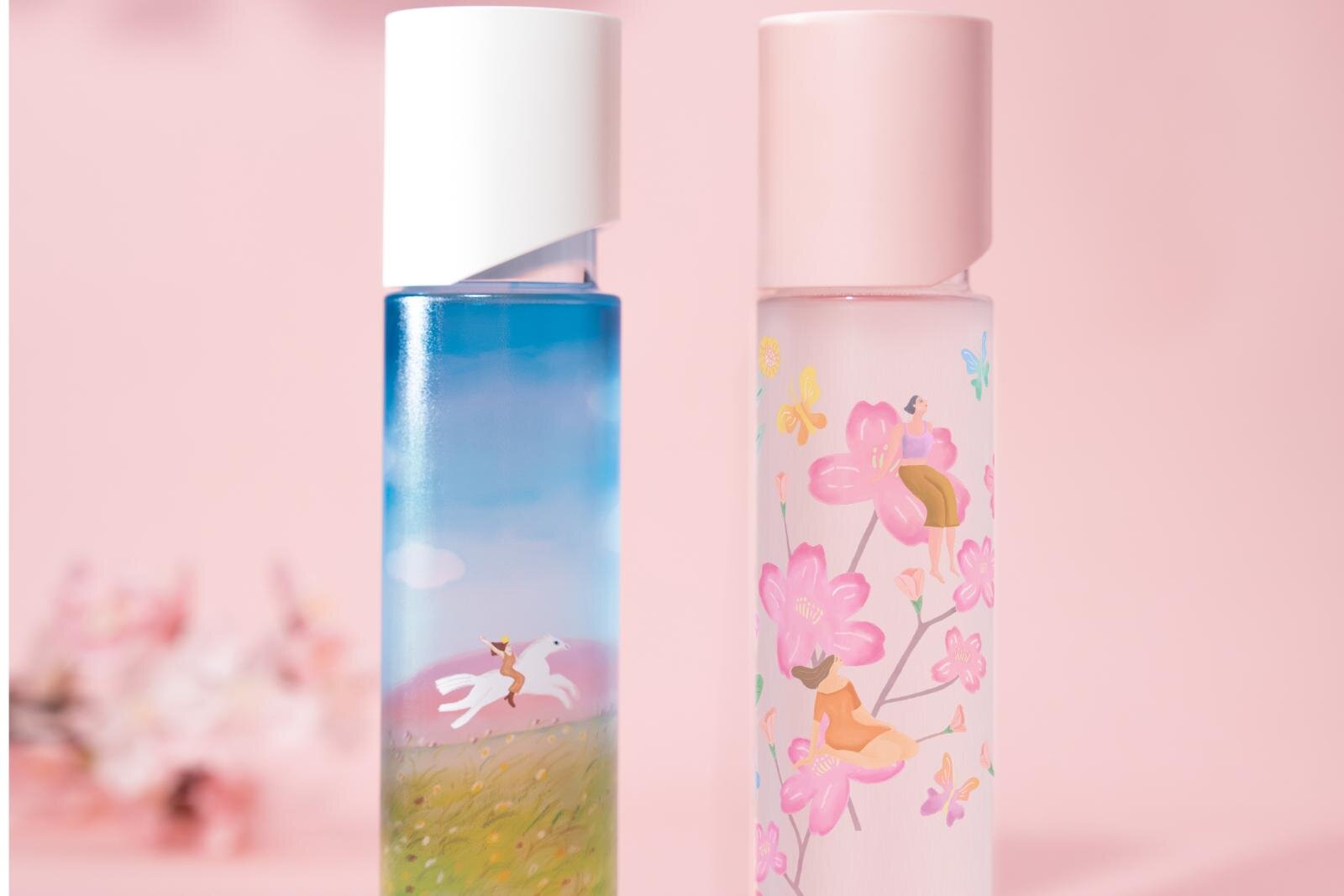 オルビス「ハローキティ」デザインの化粧水つめかえボトル、りんご