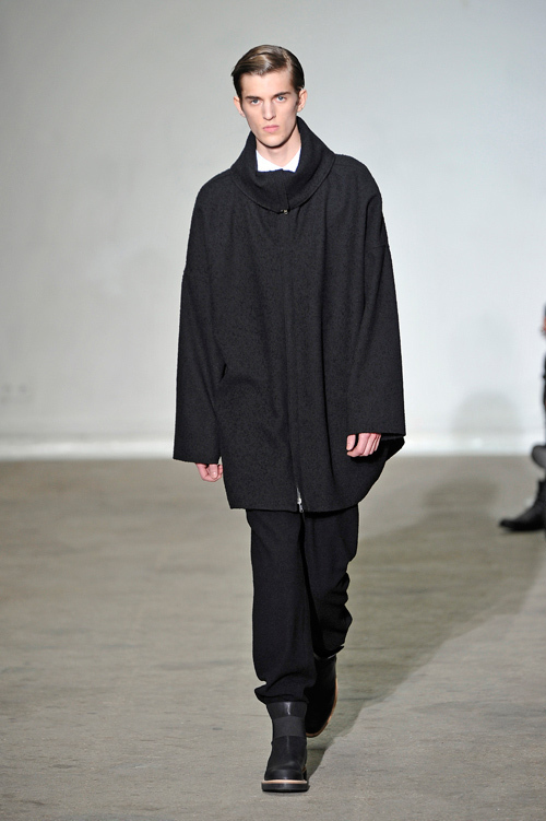 クリスヴァンアッシュ(KRISVANASSCHE) 2011-12年秋冬メンズ