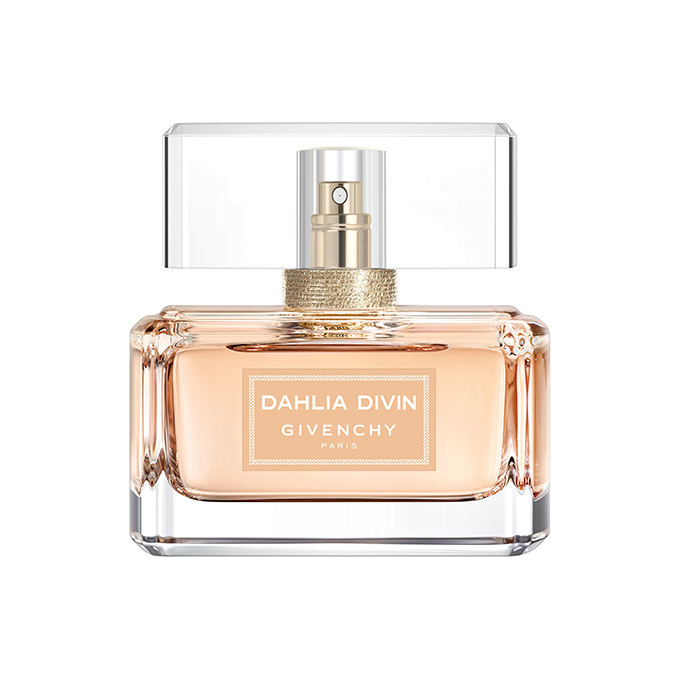 ジバンシイの新香水「ダリア ディヴァン ヌード オーデパルファム