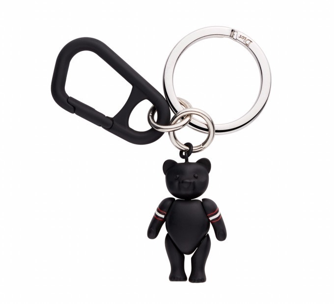 ディオール オムからテディベアのキーリング＆ネックレス、マット