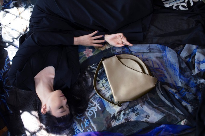 ディスコード ヨウジヤマモト 18年春夏新作バッグ - 折り紙レザー