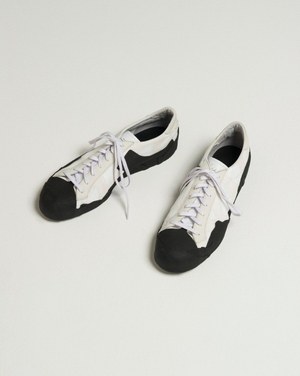 ヨウジヤマモト×アディダス新作スニーカー、コットンキャンバスの