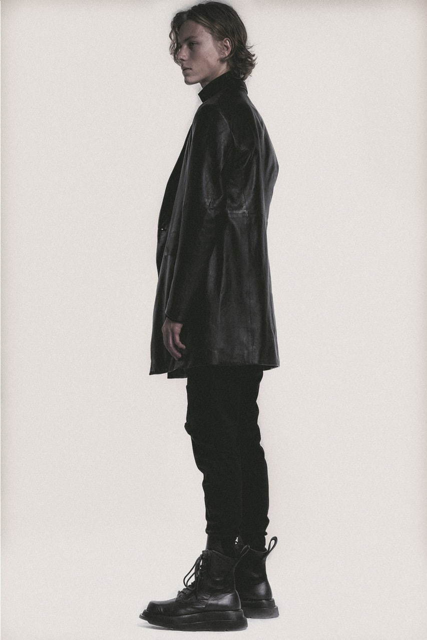 ユリウスの限定レザージャケット、伊勢丹新宿店で - しなやかな