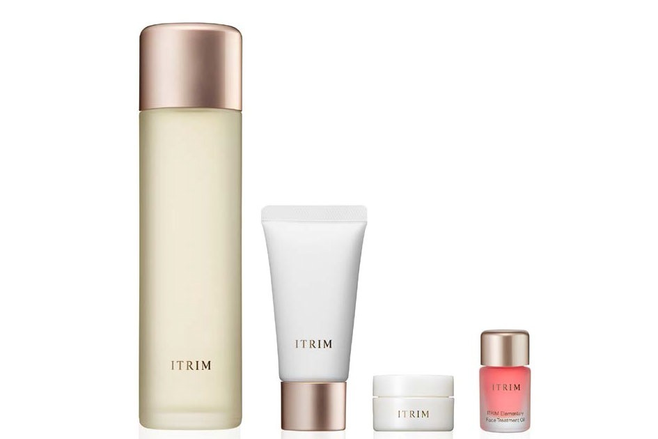 イトリンのクリスマスコフレ、顔・体・髪のための“カラフルオイル