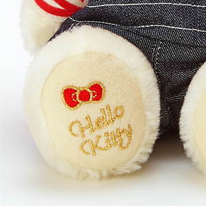 ハローキティ×シュタイフのぬいぐるみ＆キーリング、誕生45周年を記念