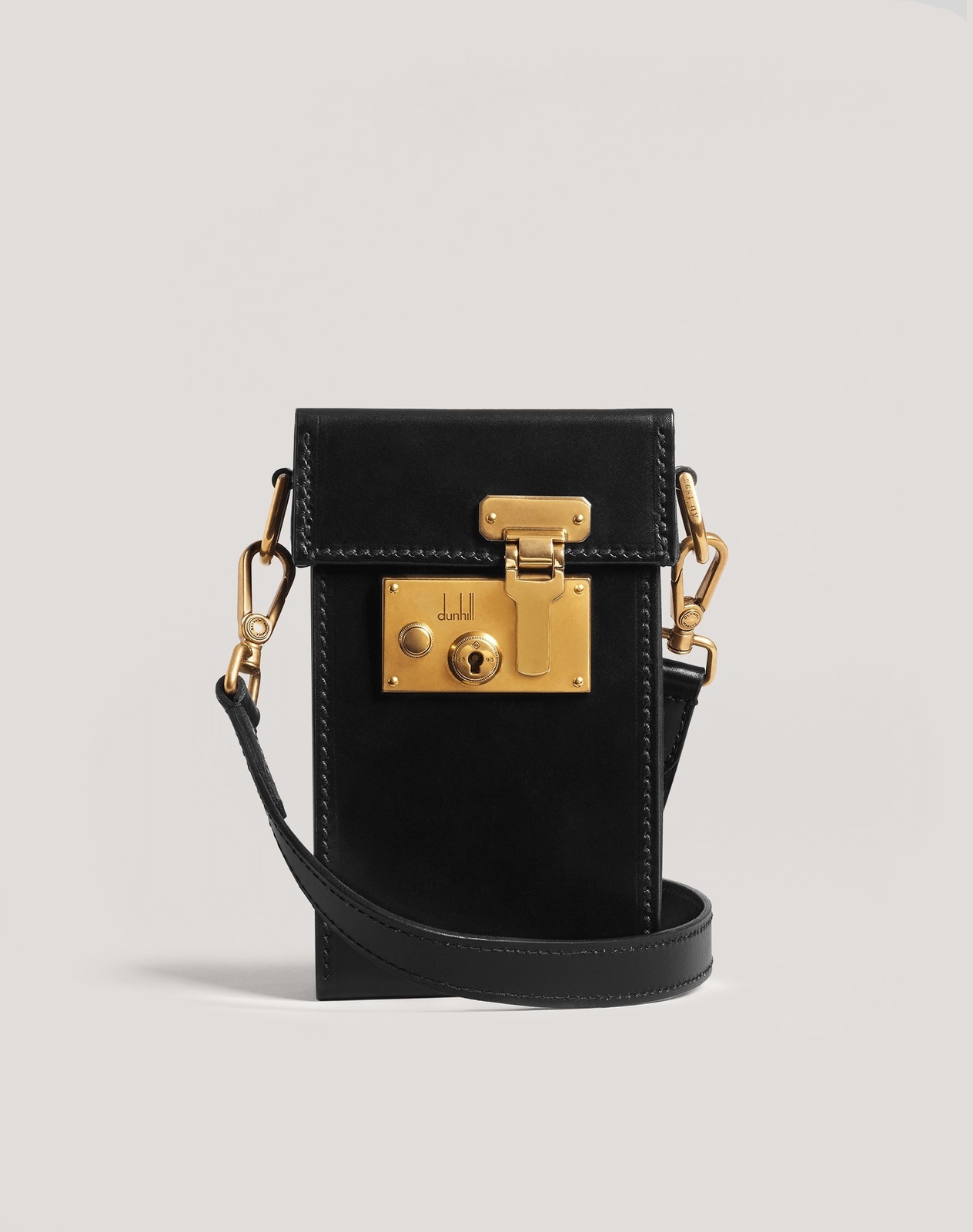 ダンヒルからアタッシュケース着想「ロックバッグ」“真鍮の鍵”で開閉