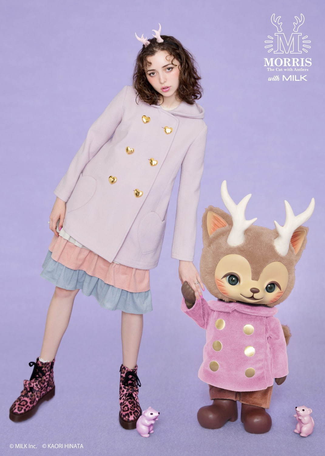 ミルク“大きなゴールドハート”ボタン付きコート、“つのがはえた猫