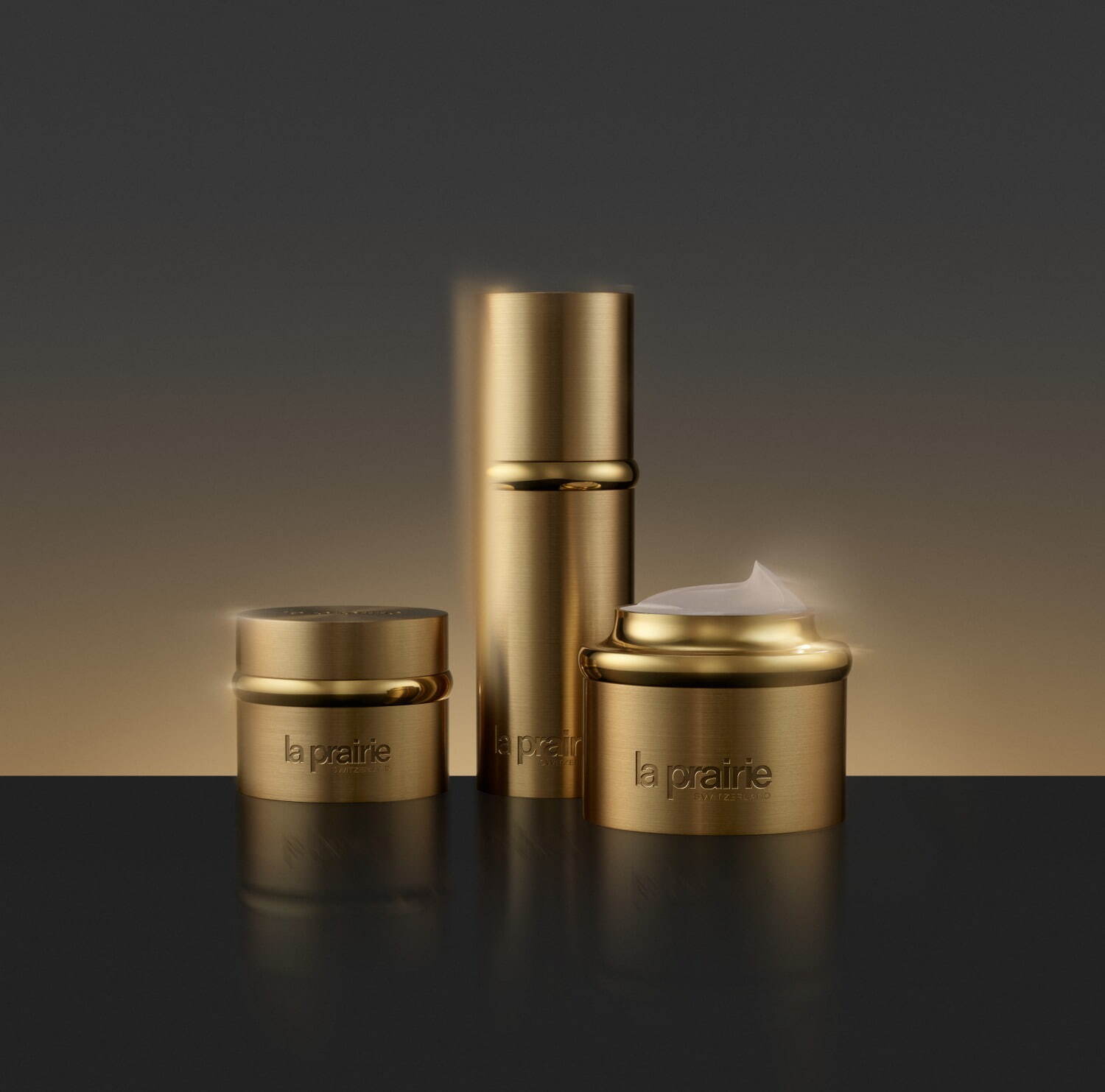 ラ·プレリー“ゴールド由来”成分配合のリッチスキンケア「ピュア