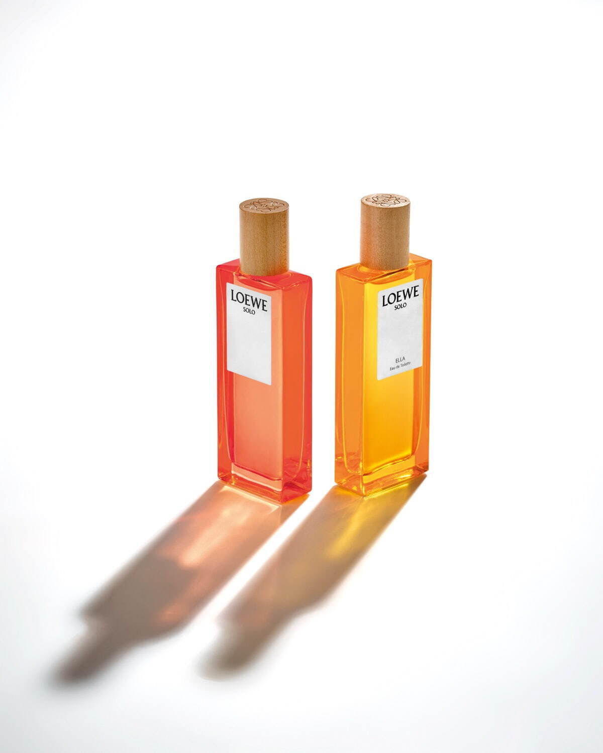 ロエベの香水「ボタニカルレインボー」地中海の夕陽や水の煌めきから