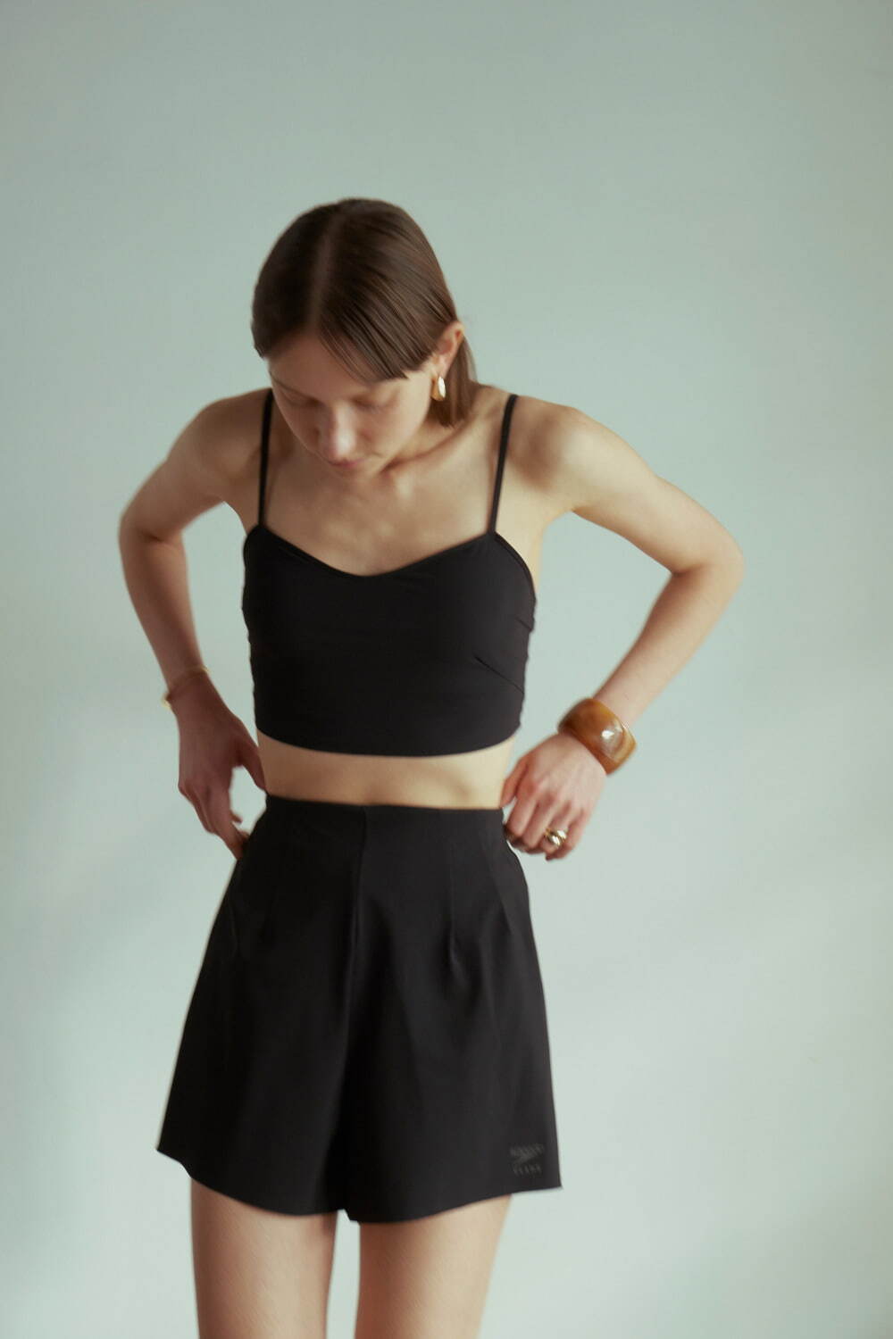 クラネ×スピードのスイムウェア、“日常着”としても使える水着