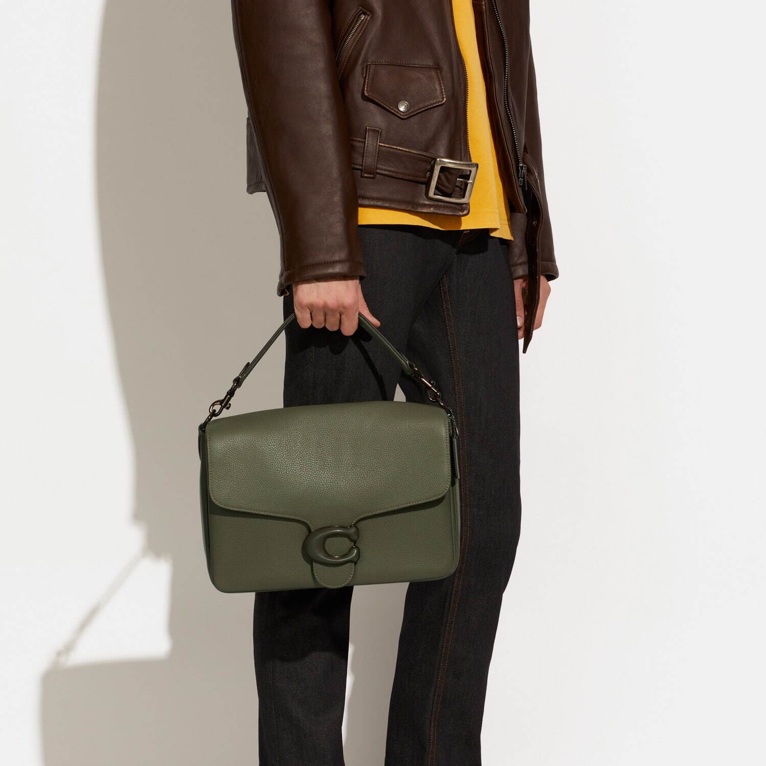 コーチのバッグ「タビー」新作メンズメッセンジャー＆5WAYクロスボディ