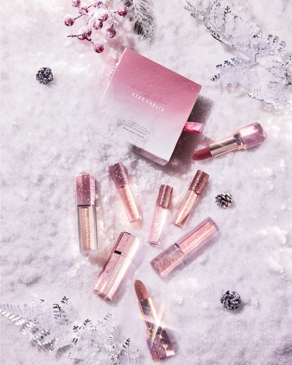 ディアダリア22年クリスマスコスメ「神秘的な冬の森」着想のグリッター