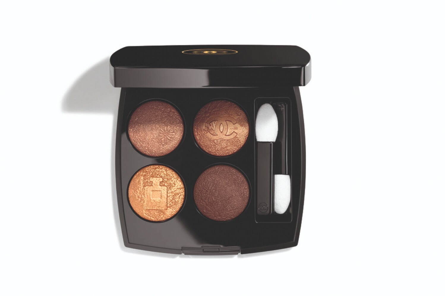 シャネル22年クリスマスコスメ、人気香水「シャネル N°5」＆月モチーフ