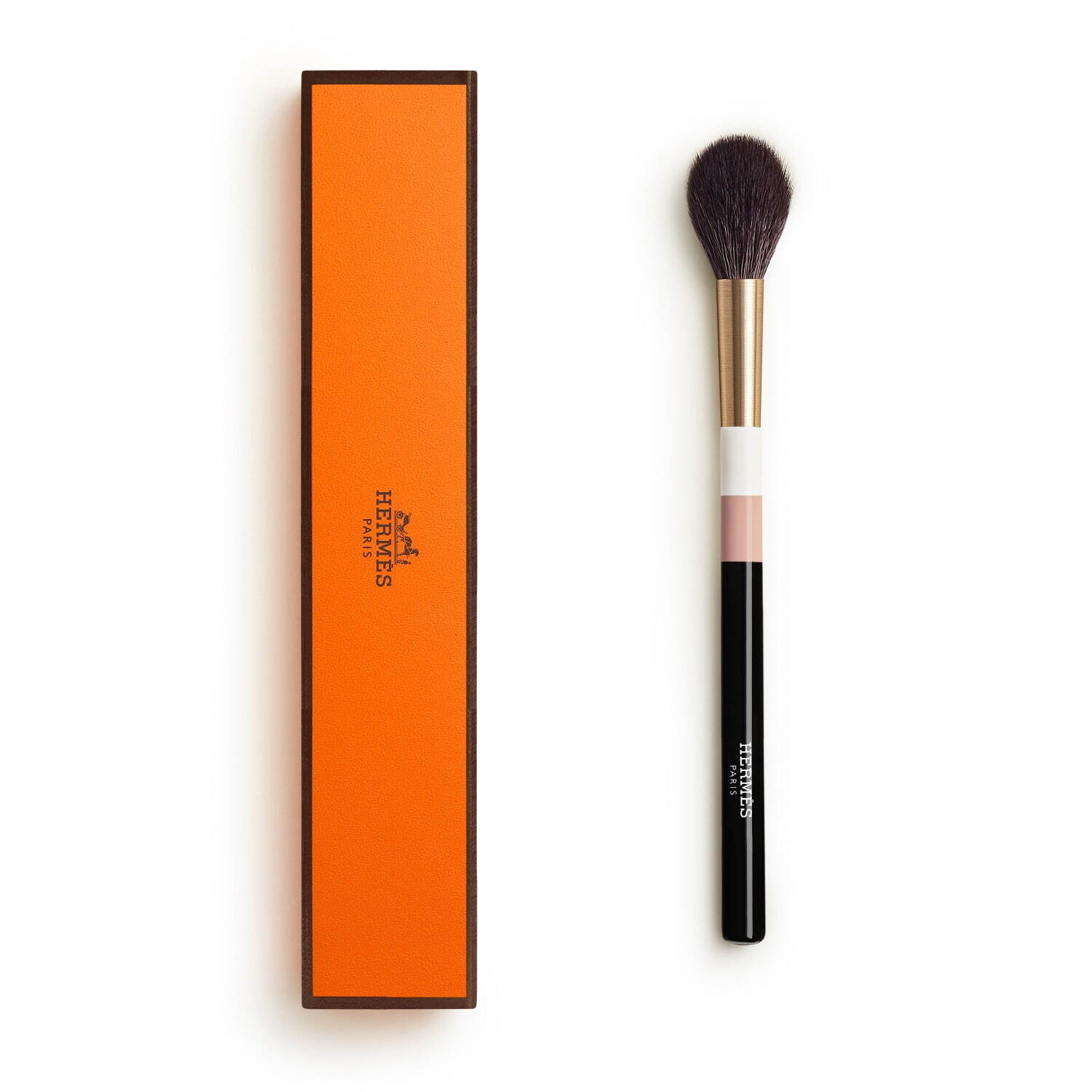 エルメス新作フェイスパウダー「Hトリオ」太陽や大地に着想、“虹色に